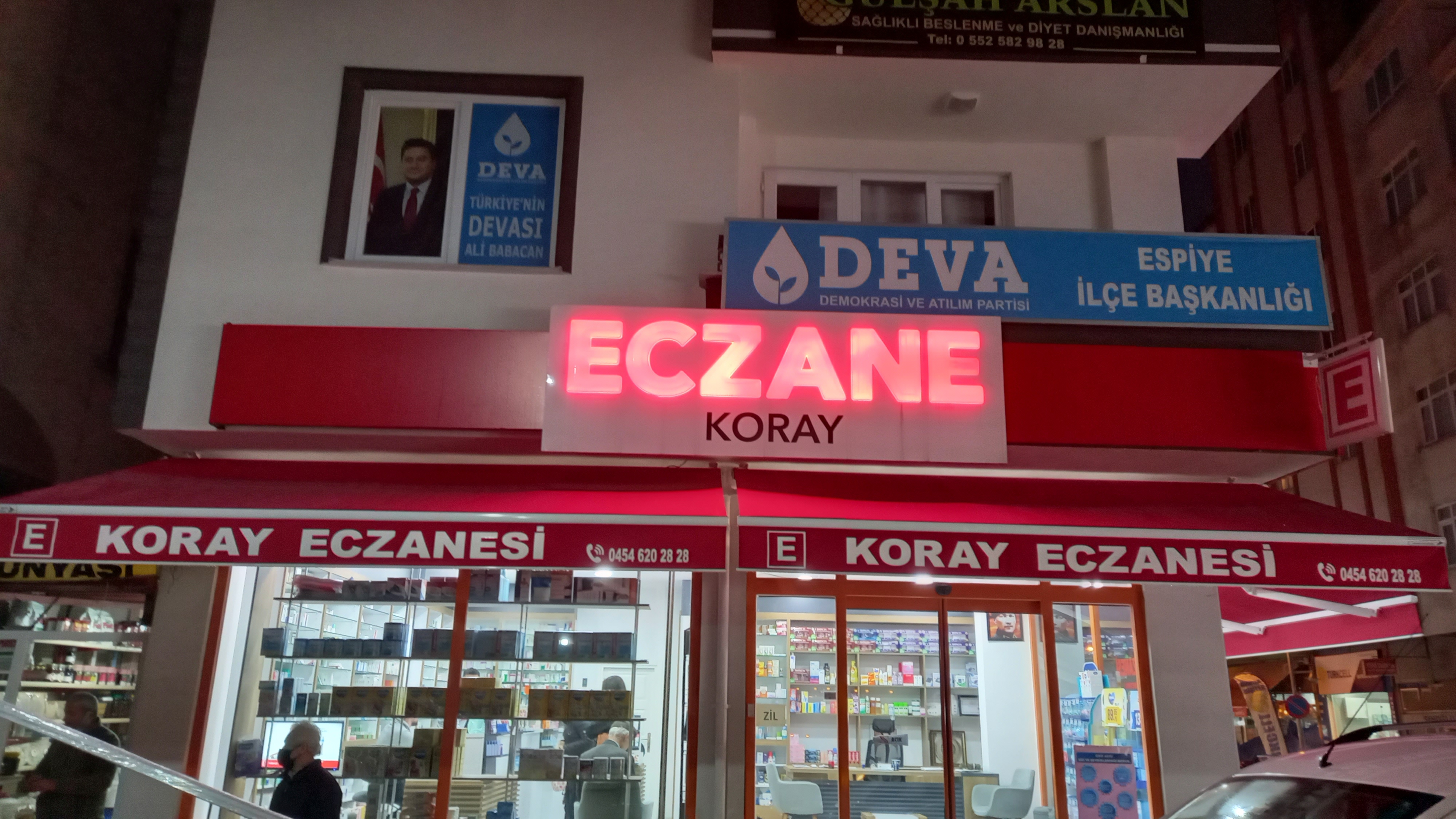 Mafsallı Tente Sistemleri 