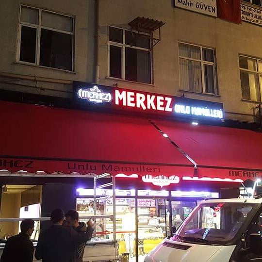 Mafsallı Tente Sistemleri 